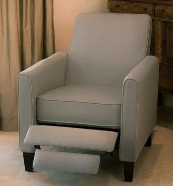 living room chairs suitable for back pain sufferers